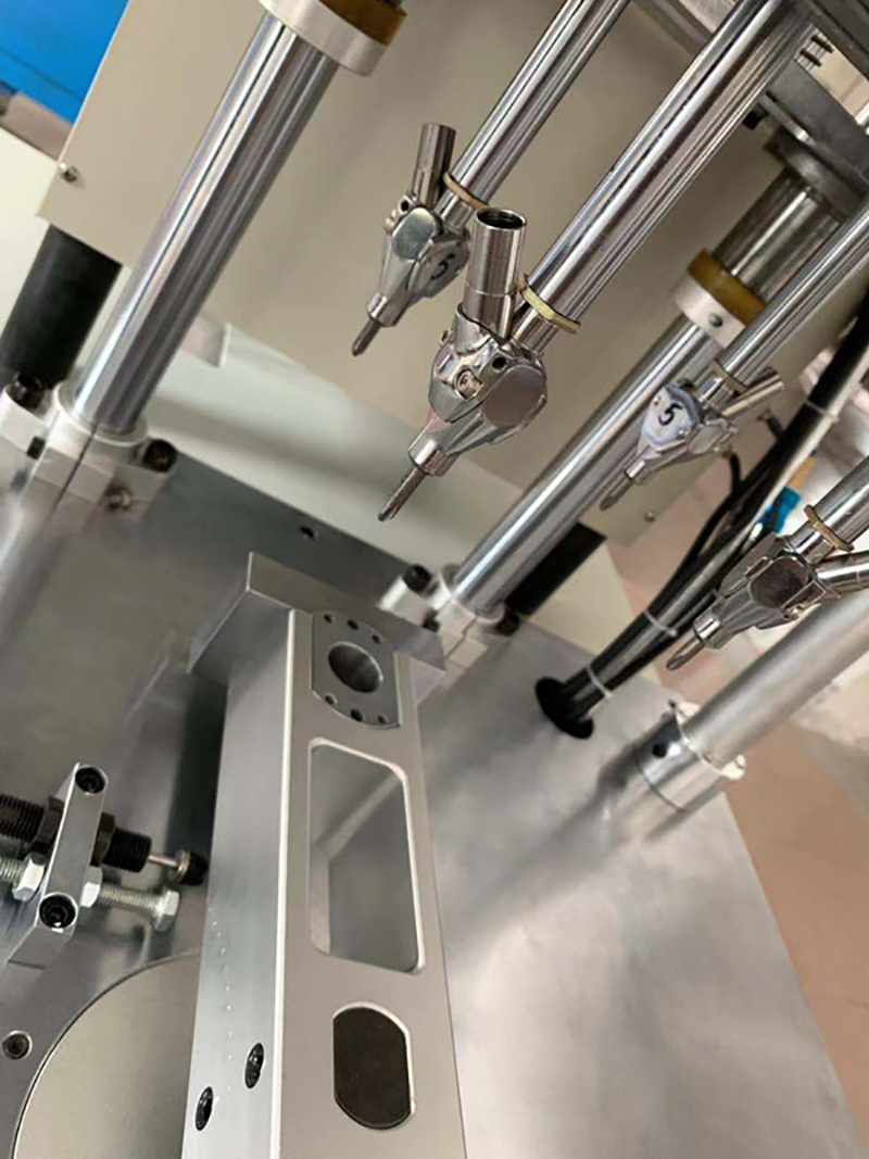 雙工位旋轉四機頭自動鎖螺絲機